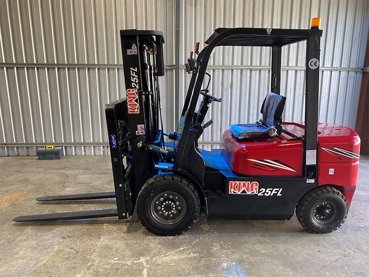 25-forklift